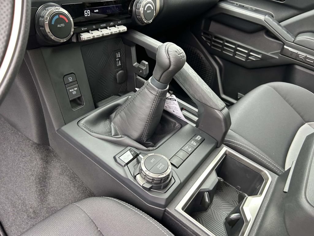New 2026 Toyota Tacoma TRD Off-Road AWD/4WD image 22