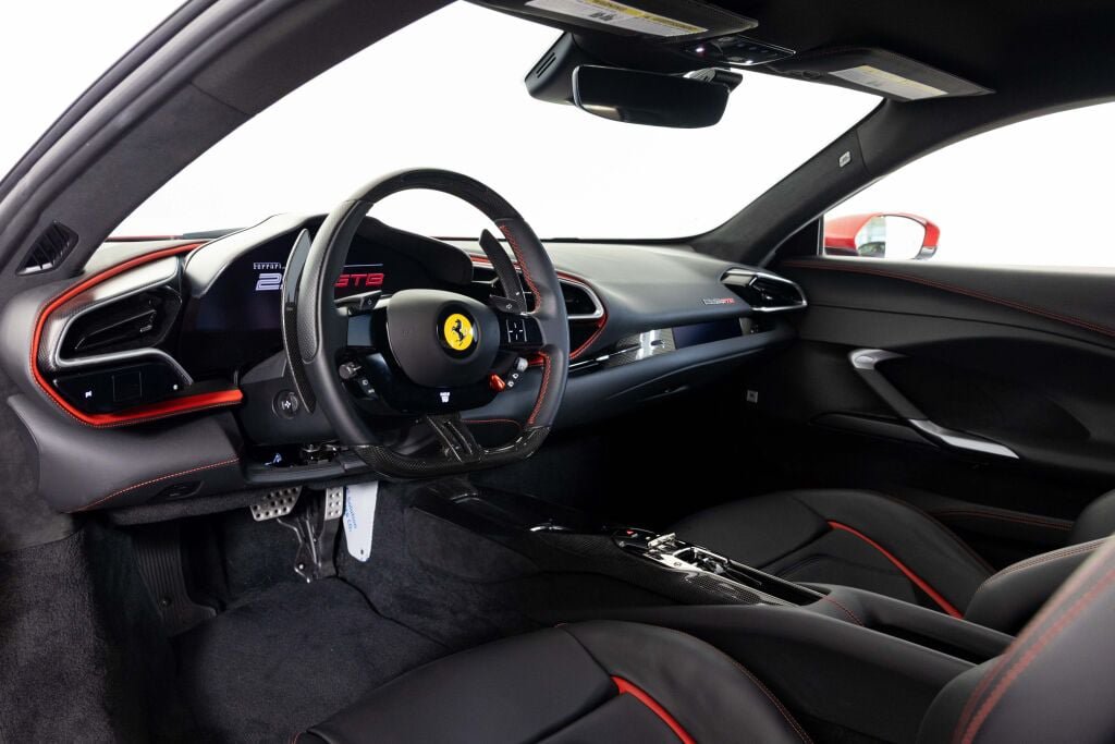Used 2023 Ferrari 296 GTB RWD image 4