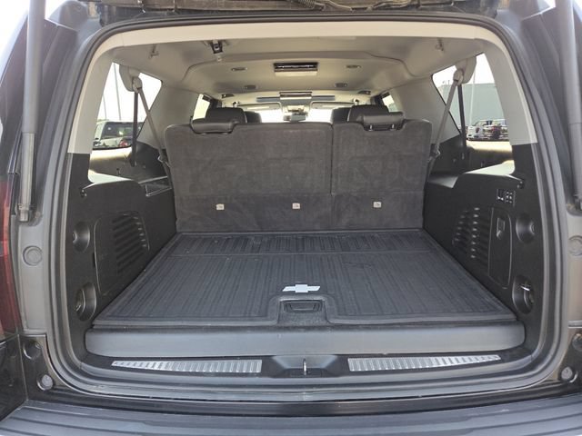 Used 2019 Chevrolet Suburban Premier AWD/4WD image 22
