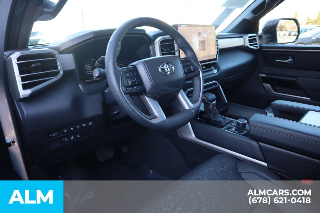 Used 2025 Toyota Sequoia Limited AWD/4WD image 17