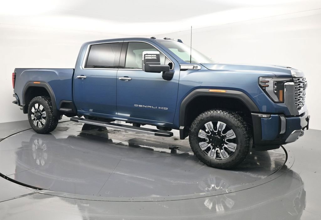 New 2026 GMC Sierra 3500 Denali w/ Denali Reserve Package image 7