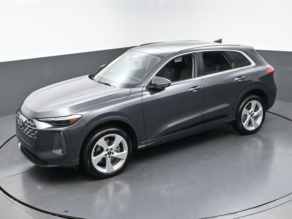Used 2025 Audi Q5 Premium Plus w/ Premium Plus AWD/4WD image 40
