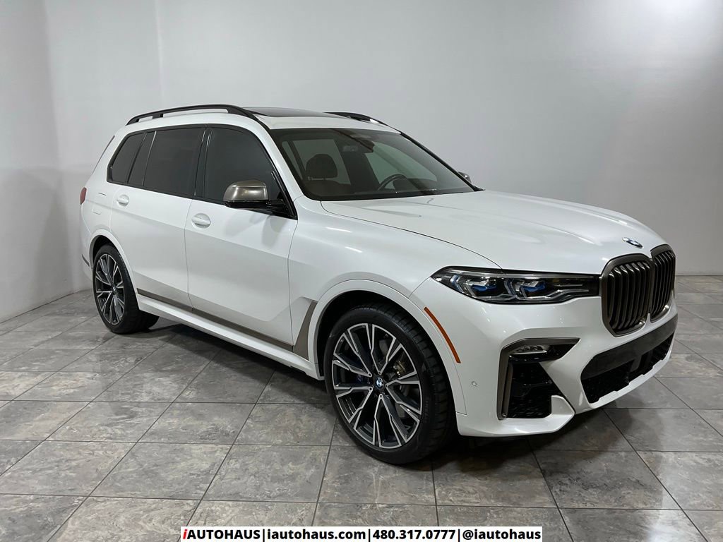 Used 2022 BMW X7 M50i image 9