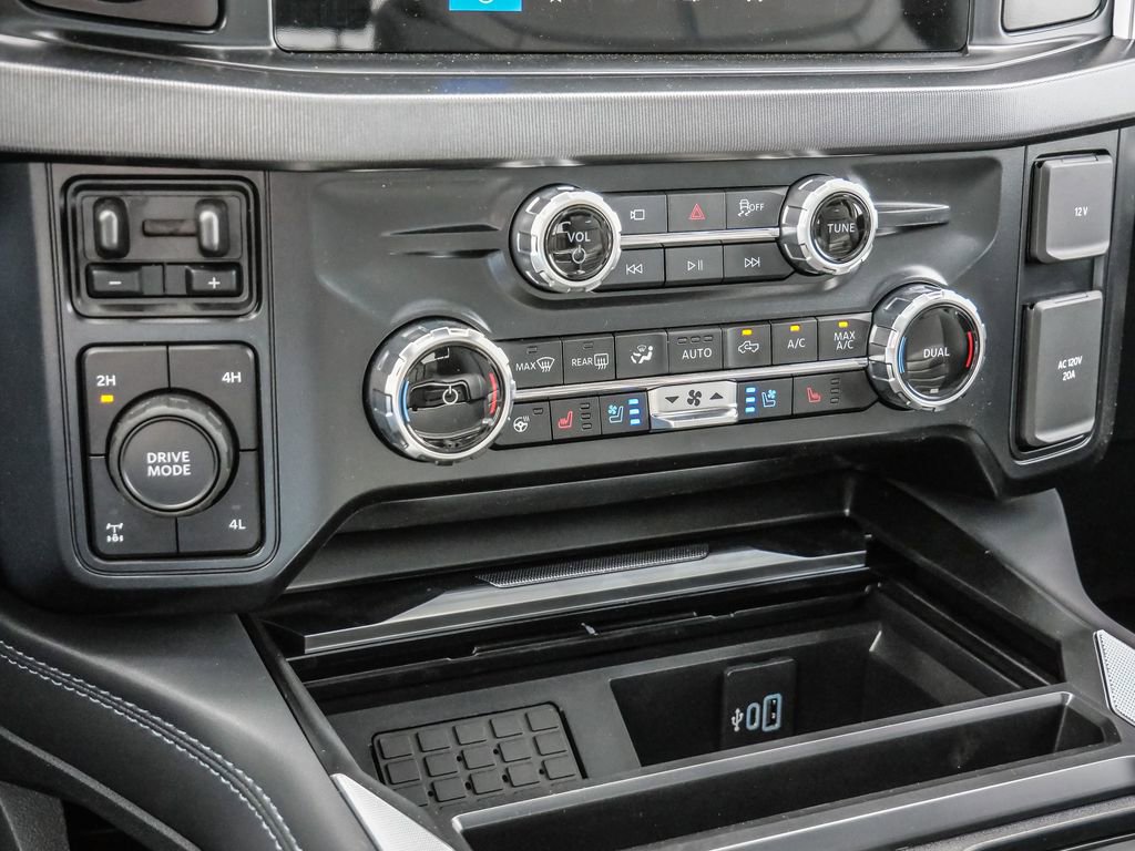 New 2026 Ford F250 Platinum image 39