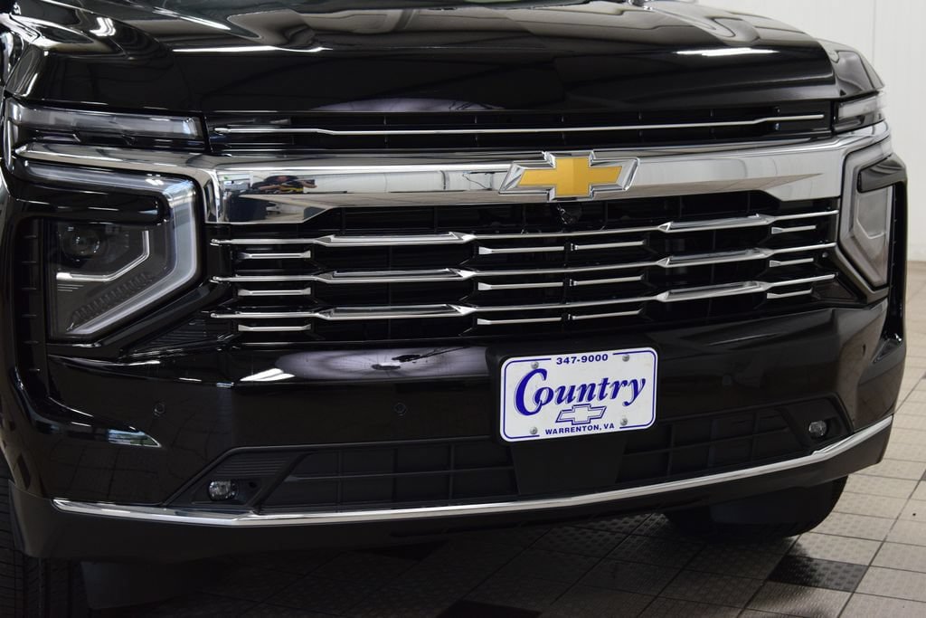 New 2026 Chevrolet Suburban Premier AWD/4WD image 13