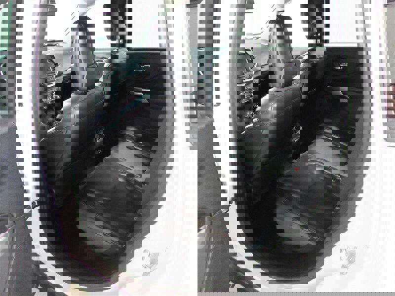 Used 2018 Jeep Cherokee Trailhawk image 52