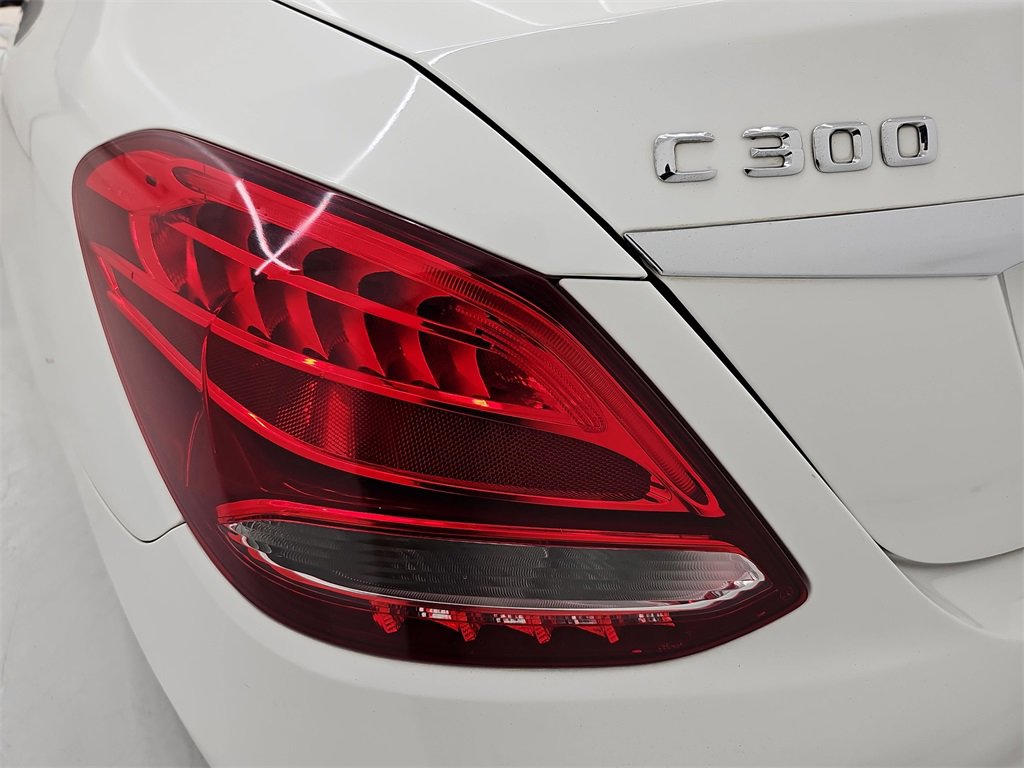 Used 2015 Mercedes-Benz C 300 Sedan image 39