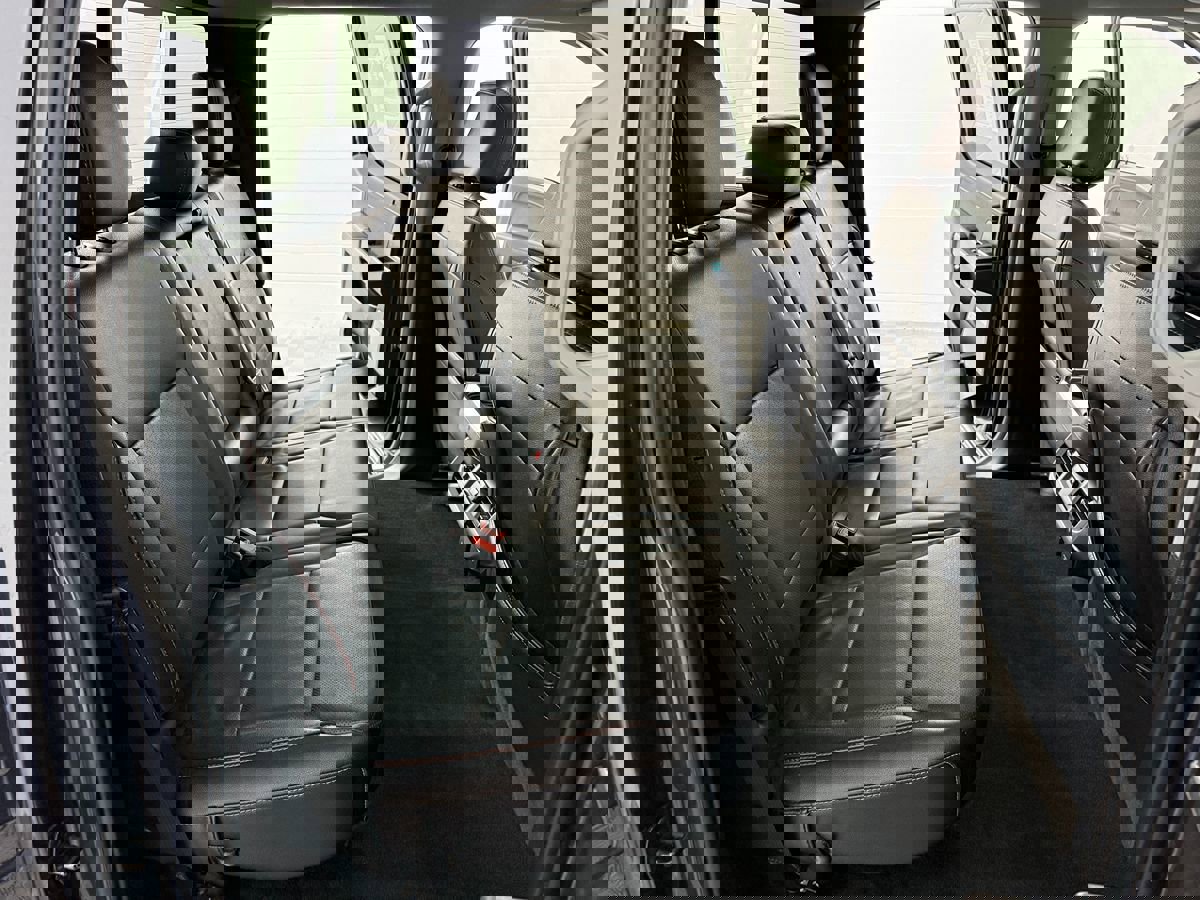 Used 2022 Ford F150 Lariat w/ Equipment Group 502A High image 14