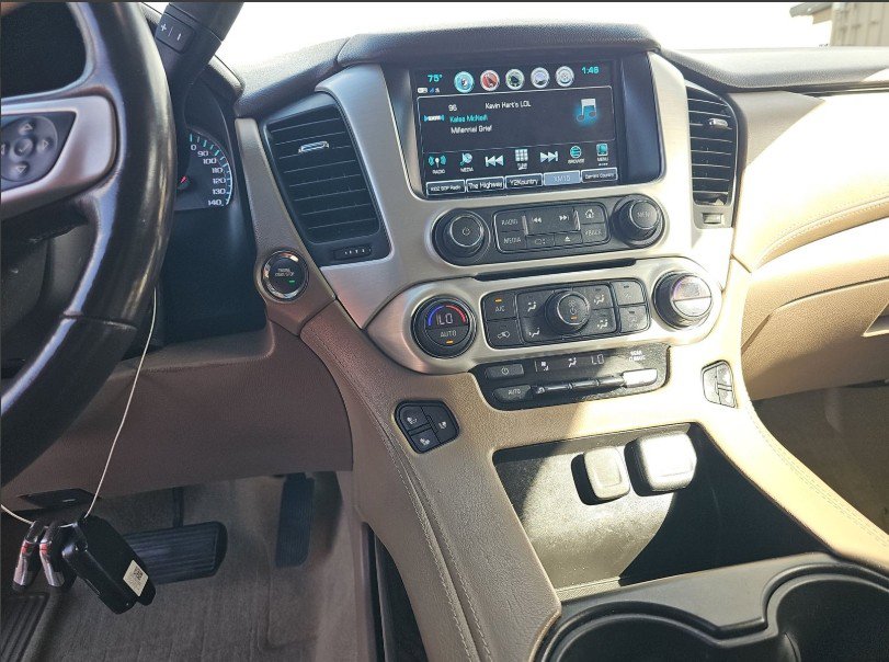 Used 2018 GMC Yukon XL SLT w/ Premium Edition image 8