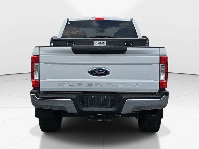 Used 2019 Ford F250 XL w/ STX Appearance Package AWD/4WD image 4