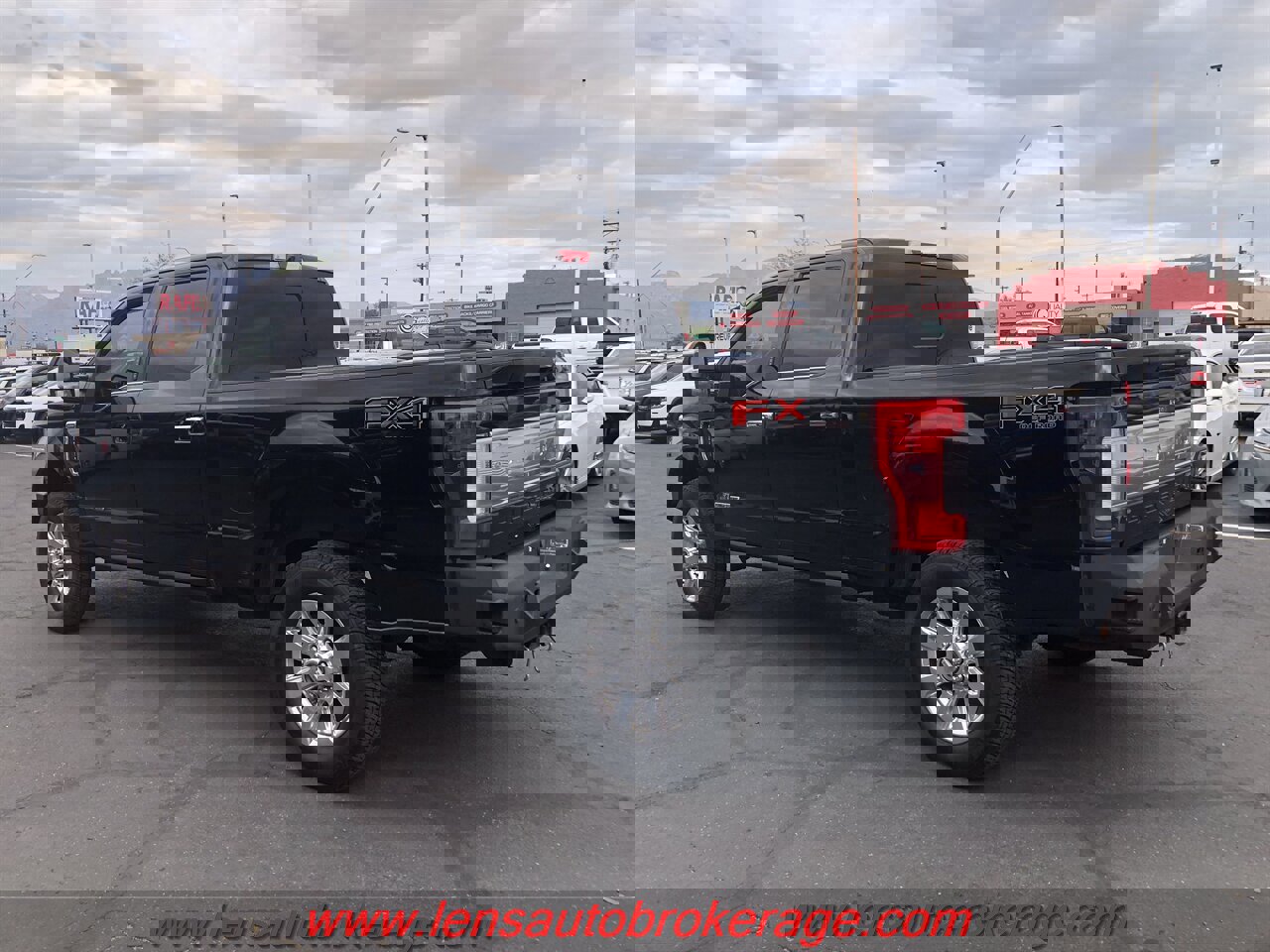 Used 2017 Ford F250 Platinum w/ FX4 Off-Road Package image 6