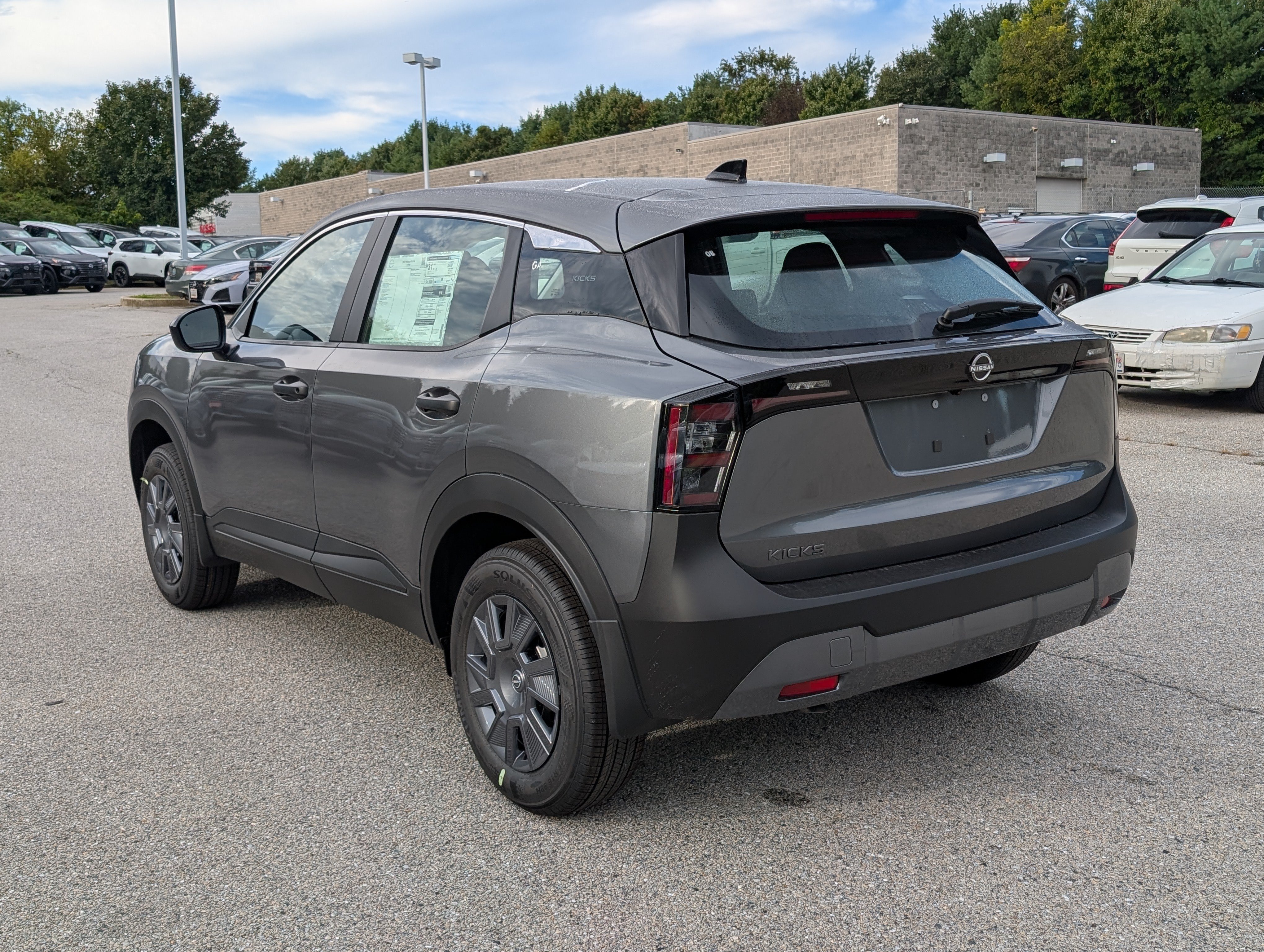 New 2027 Nissan Kicks S FWD image 4