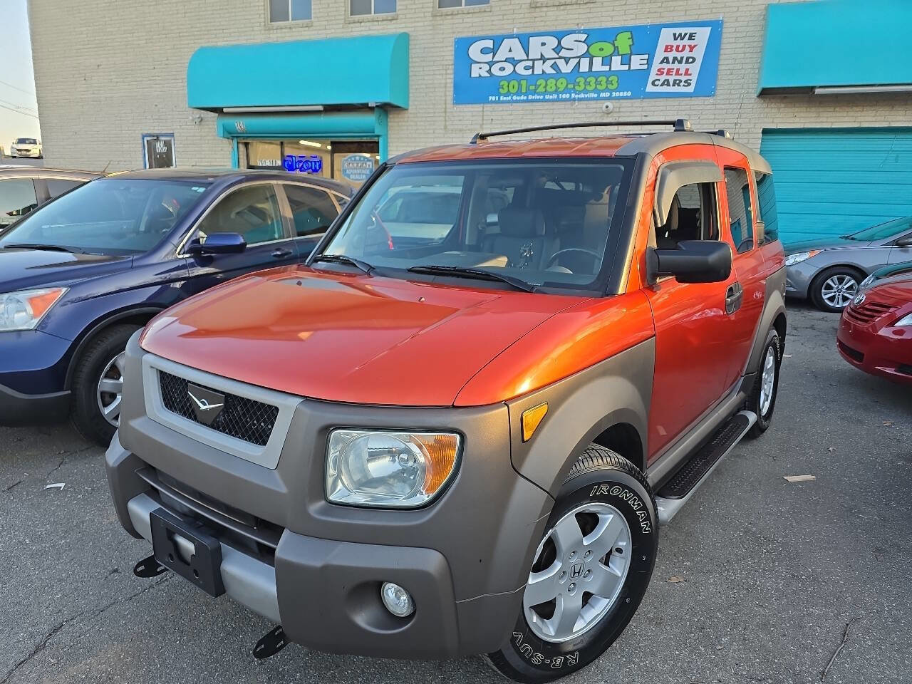 Used 2005 Honda Element EX image 2
