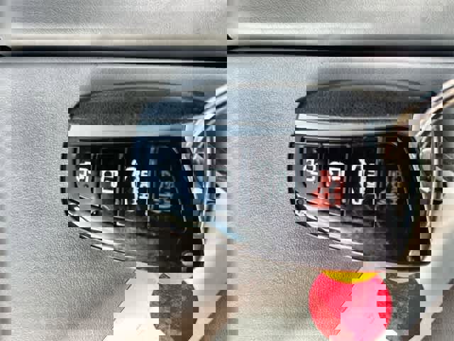 Used 2015 Hyundai Genesis 3.8 w/ Option Group 04 image 21