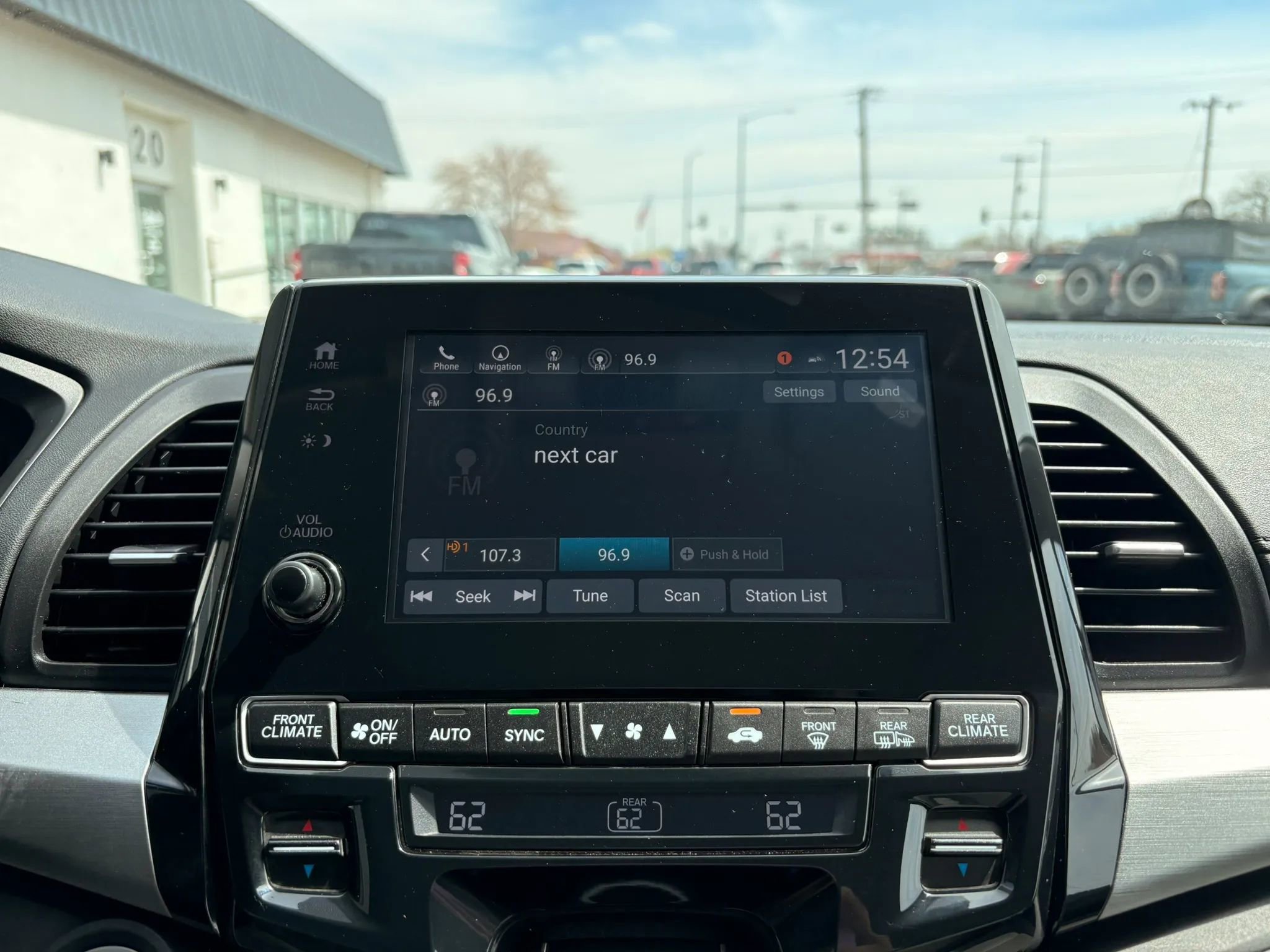 Used 2019 Honda Odyssey Touring image 19