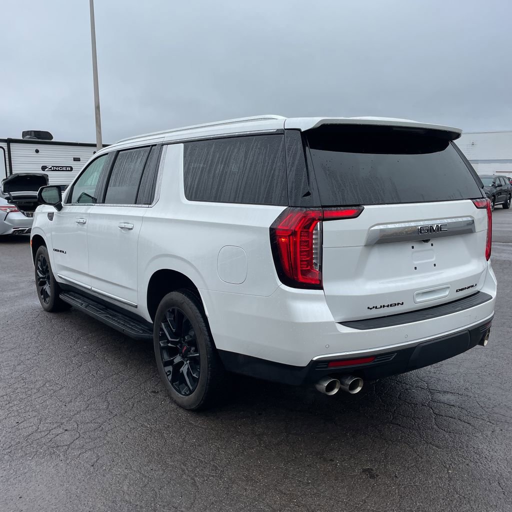 Used 2024 GMC Yukon XL Denali image 5