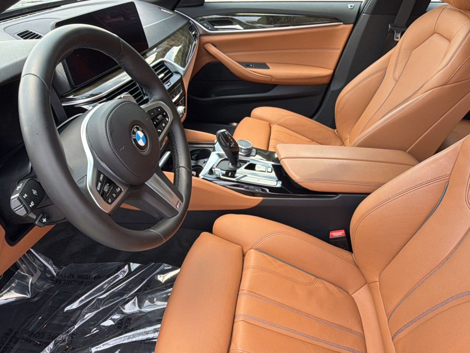 Used 2022 BMW 540i w/ M Sport Package RWD image 3