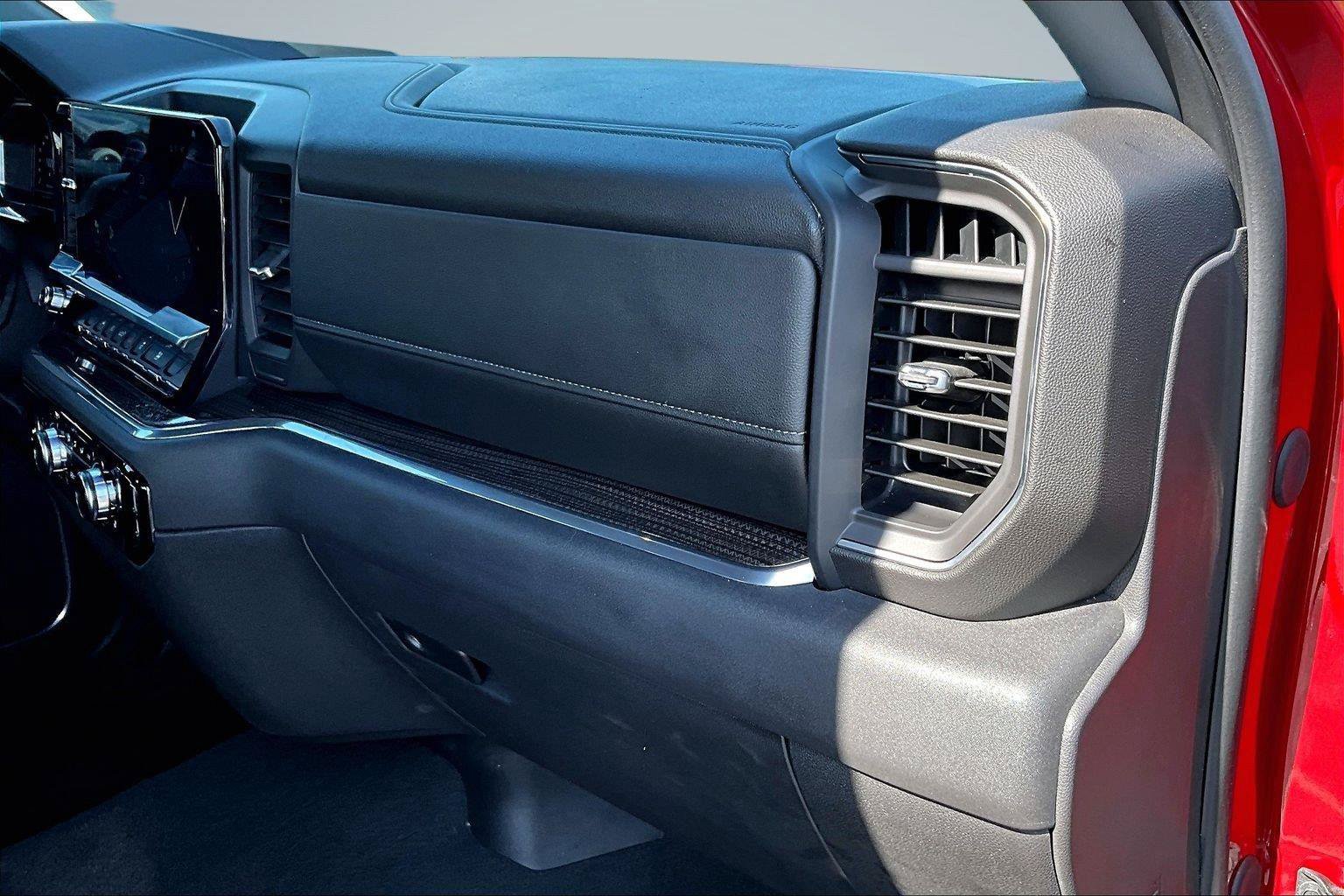 Used 2024 GMC Sierra 1500 Elevation AWD/4WD image 18