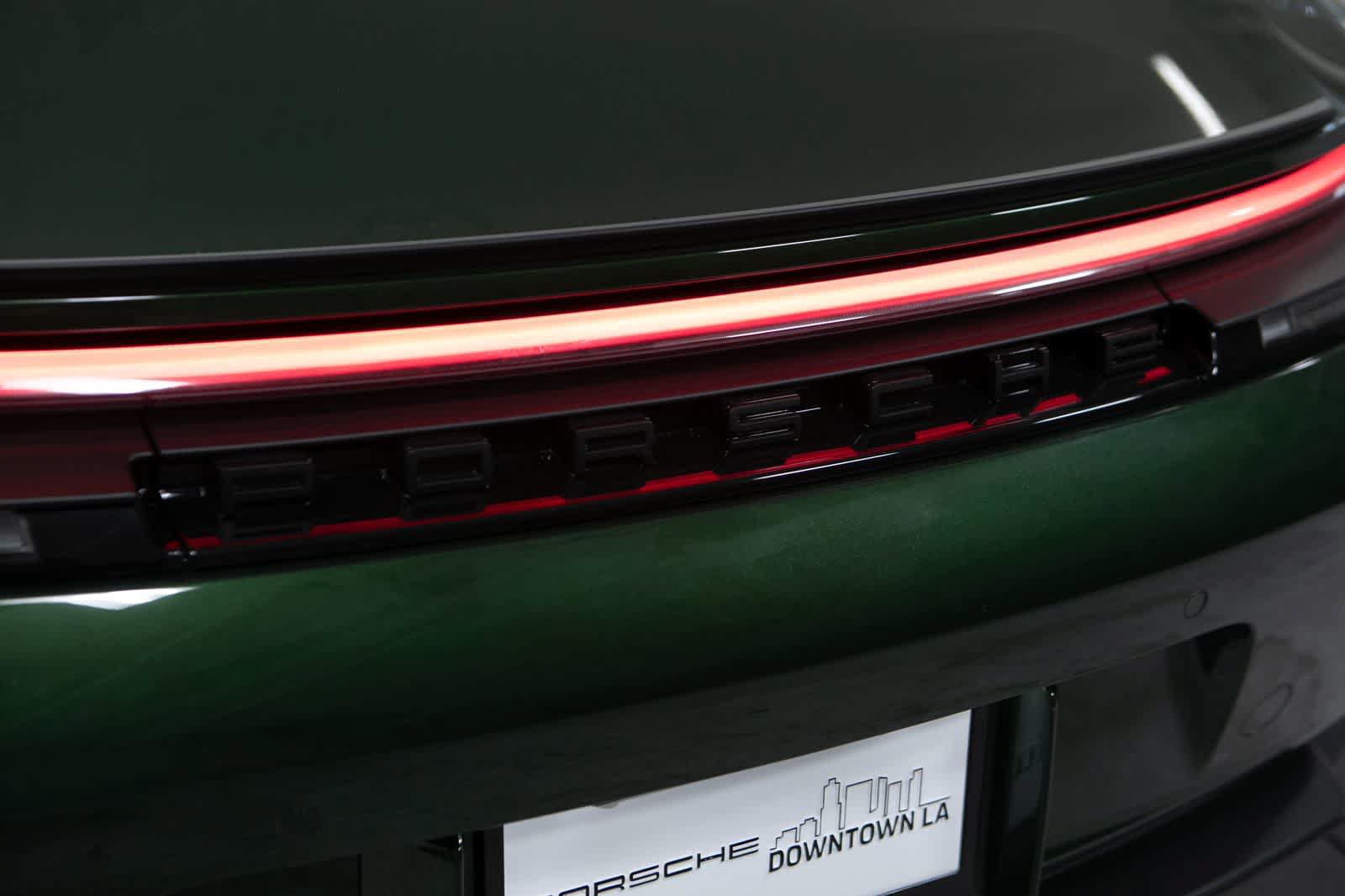 Used 2026 Porsche 911 GT3 RWD image 18