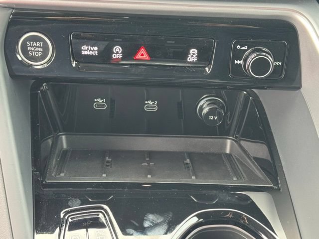 New 2025 Audi Q5 Premium Plus AWD/4WD image 25
