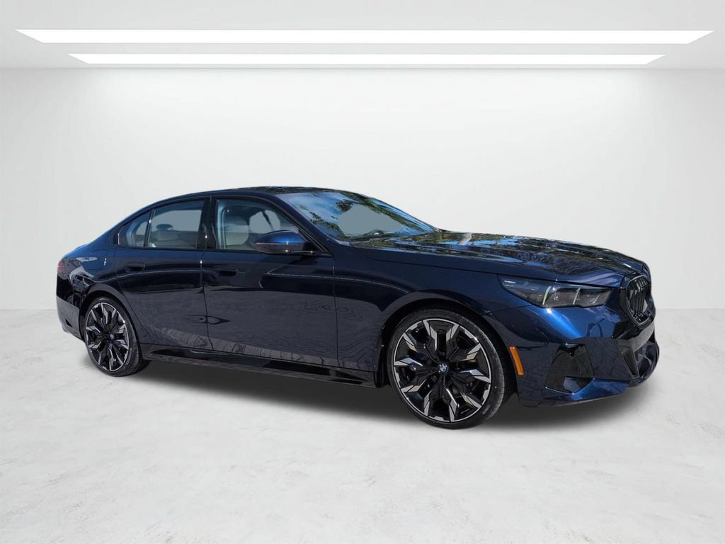 New 2027 BMW 540i xDrive w/ M Sport Package AWD/4WD image 2