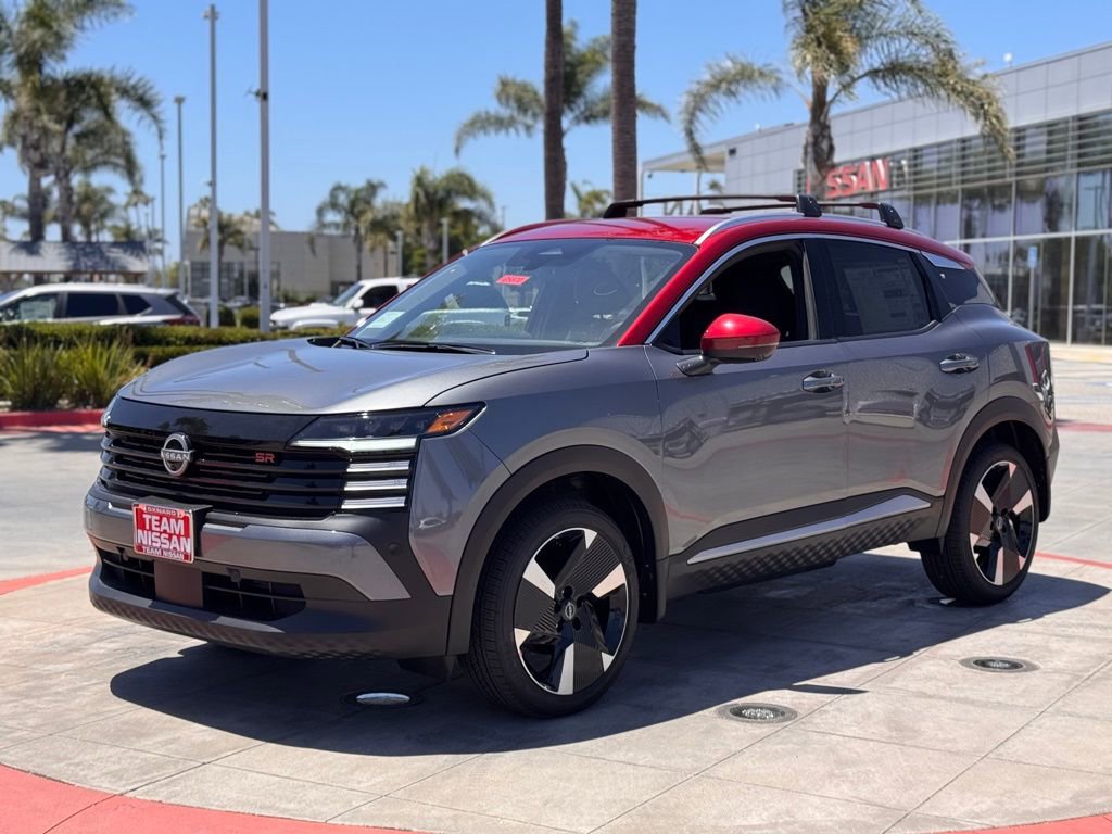 New 2025 Nissan Kicks SR image 4