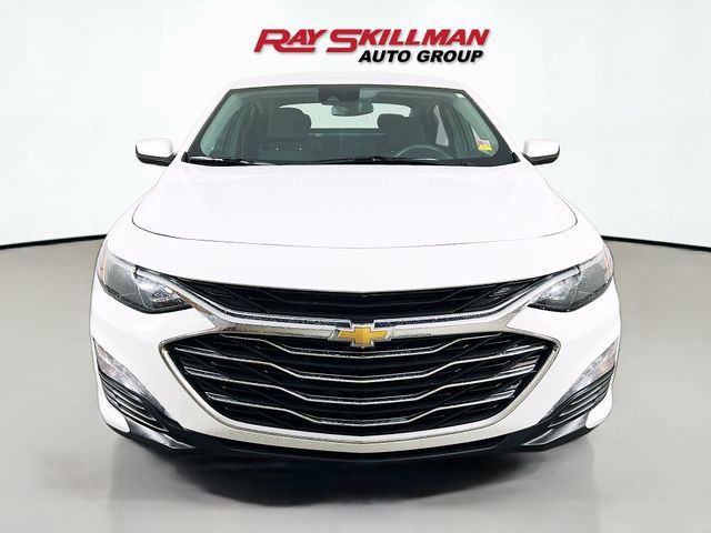 Used 2024 Chevrolet Malibu LT image 2
