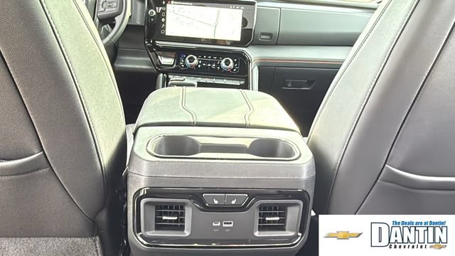 Used 2025 GMC Sierra 1500 AT4 AWD/4WD image 12