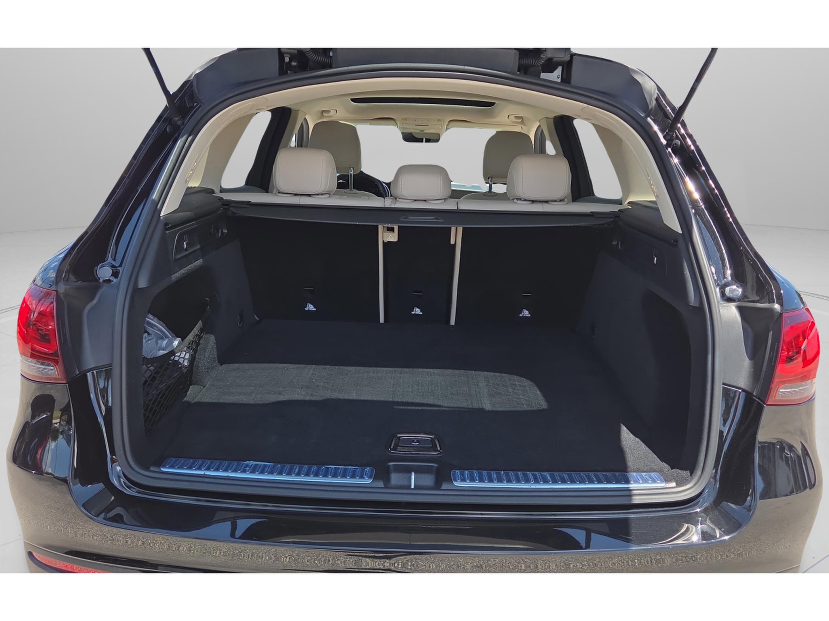 Used 2020 Mercedes-Benz GLC 300 4MATIC image 15