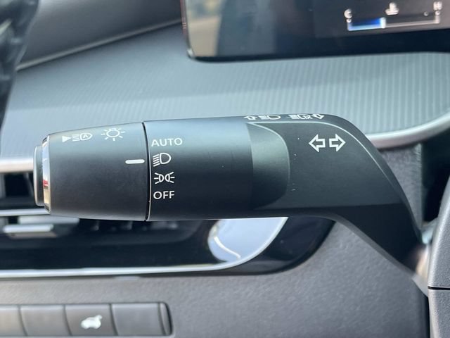 Used 2025 Nissan Murano SV AWD/4WD image 39