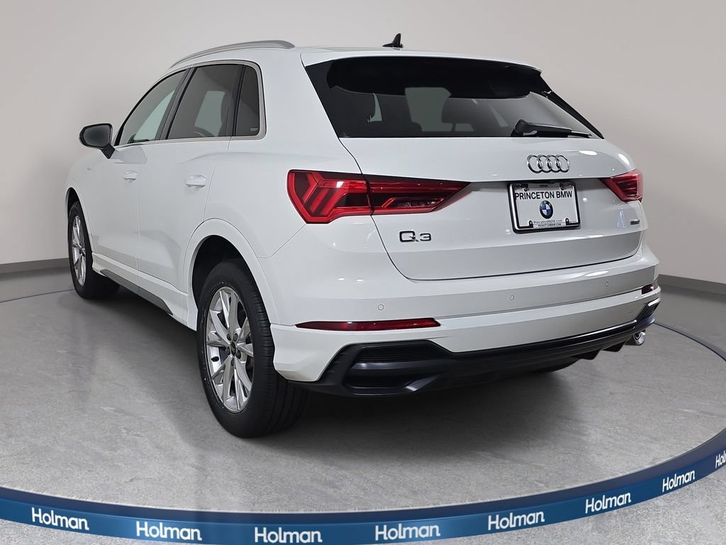 Used 2022 Audi Q3 2.0T Premium w/ Convenience Package AWD/4WD image 8