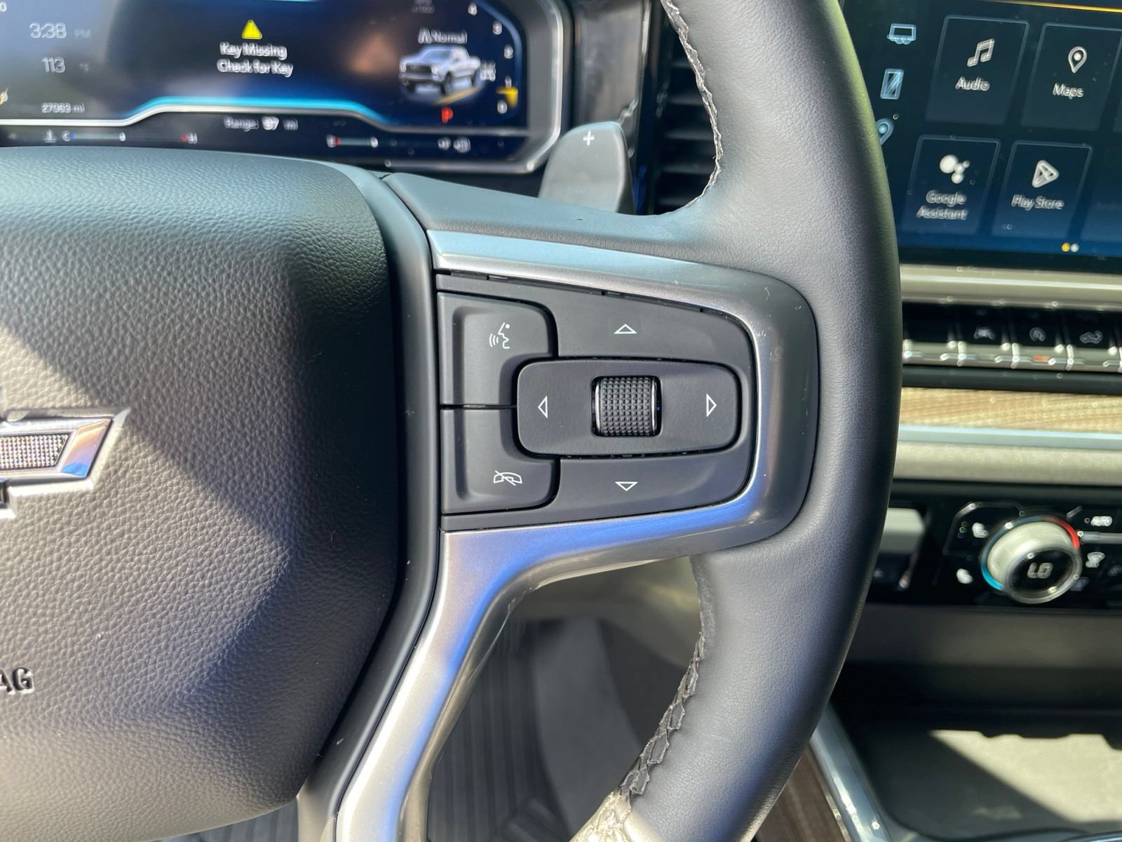 Used 2024 Chevrolet Silverado 1500 LT Trail Boss w/ Convenience Package II AWD/4WD image 26