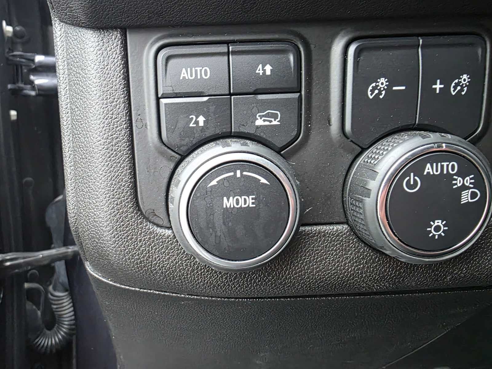 Used 2022 Chevrolet Tahoe LS w/ Driver Alert Package AWD/4WD image 23