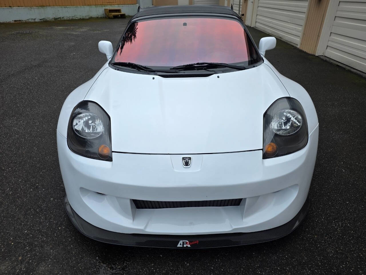 Used 2000 Toyota MR2 image 2