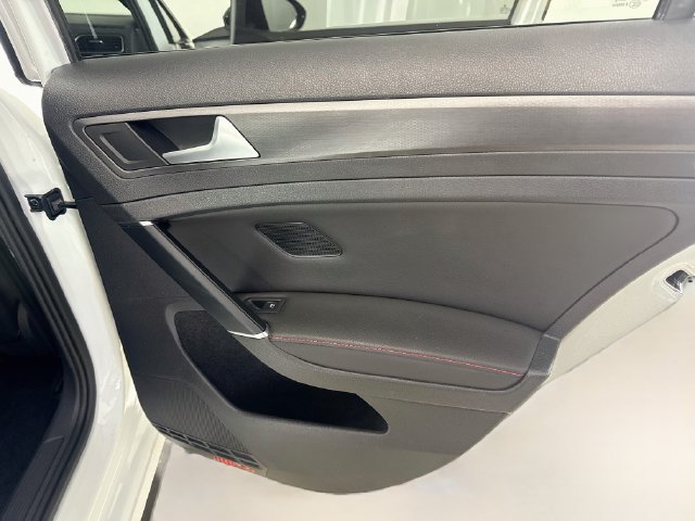 Used 2020 Volkswagen GTI SE FWD image 27