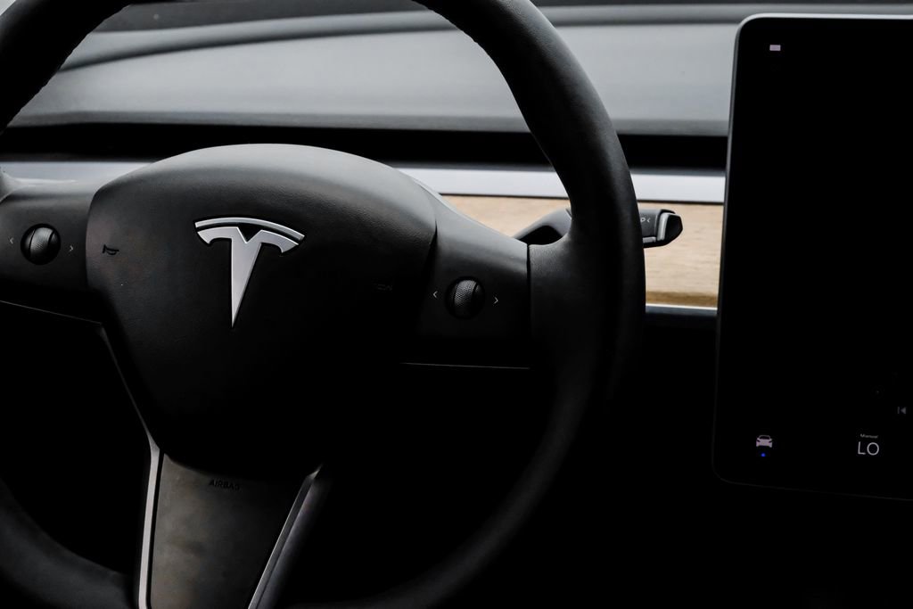 Used 2022 Tesla Model 3 Long Range image 18