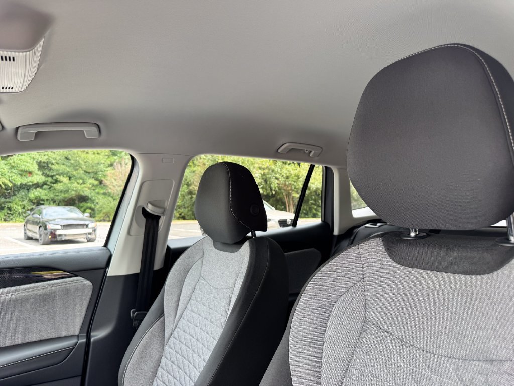 Used 2026 Volkswagen Tiguan S FWD image 18
