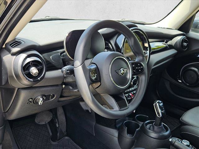 Used 2023 MINI Cooper S FWD image 9