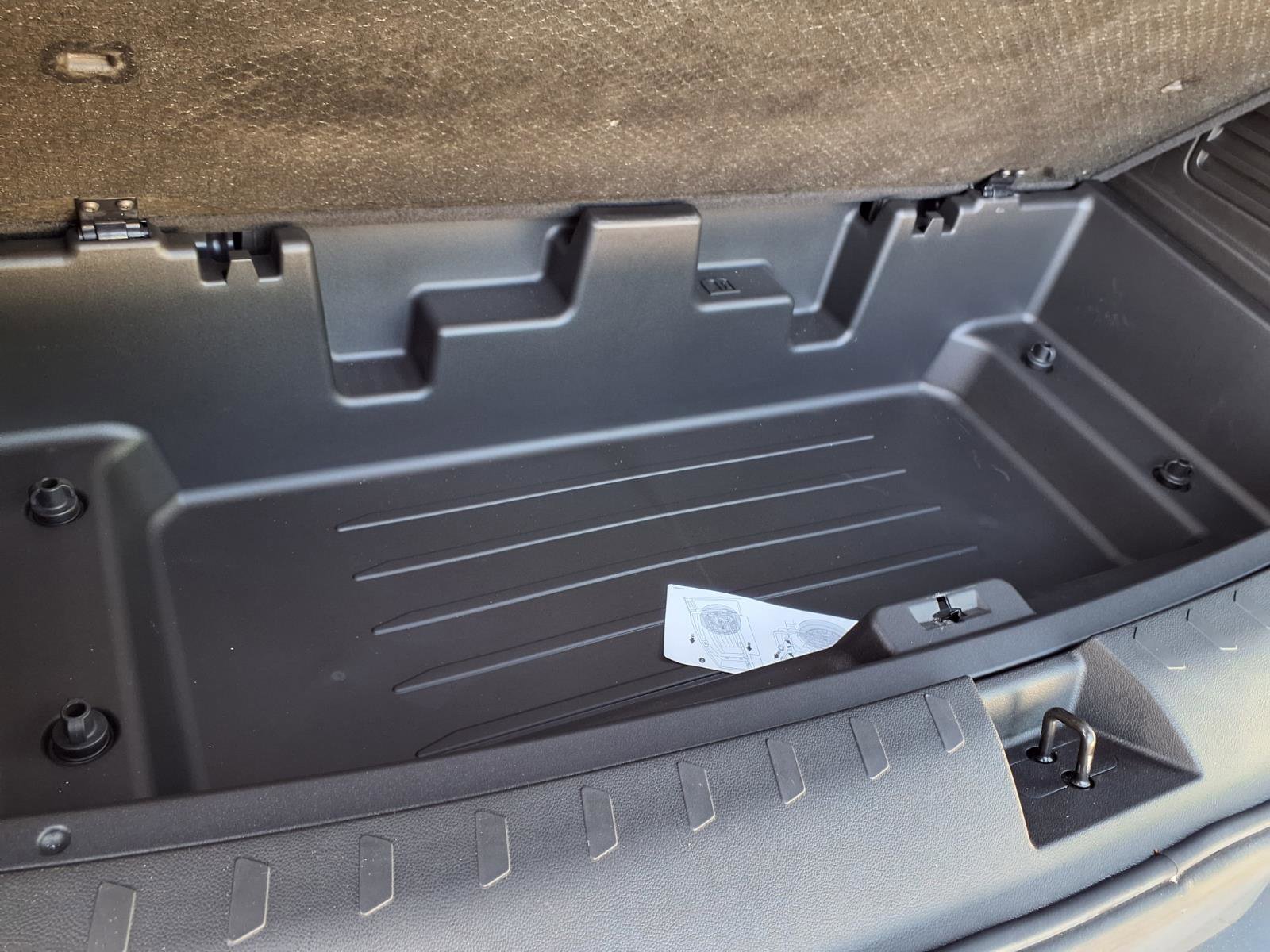 Certified 2020 Chevrolet Traverse LT FWD image 32