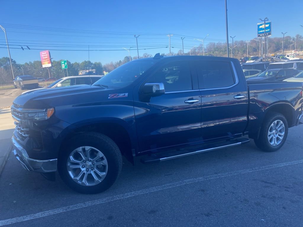 Certified 2023 Chevrolet Silverado 1500 LTZ image 8