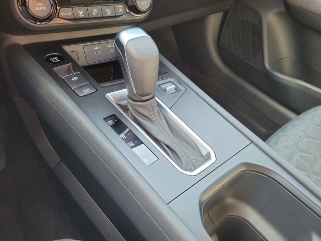 Certified 2026 Nissan Kicks SV FWD image 32