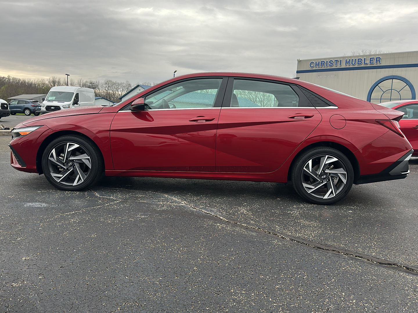 Used 2025 Hyundai Elantra Limited image 8