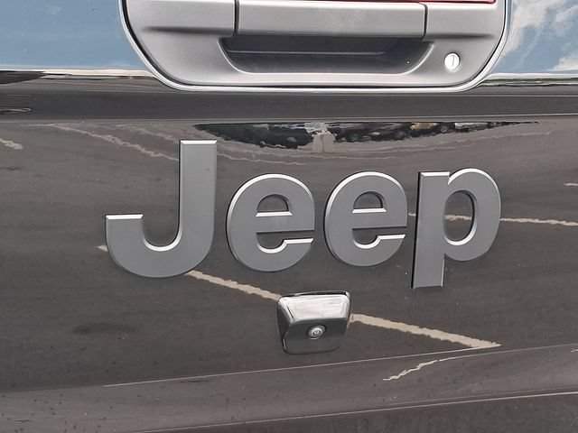 Used 2022 Jeep Gladiator Sport AWD/4WD image 30