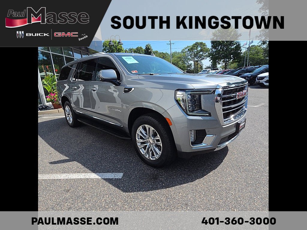 Used 2023 GMC Yukon XL SLT w/ SLT Premium Package AWD/4WD image 3