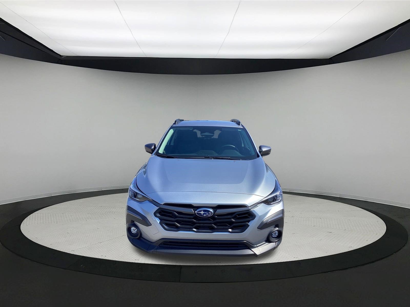 Used 2025 Subaru Crosstrek 2.5i Limited AWD/4WD image 3