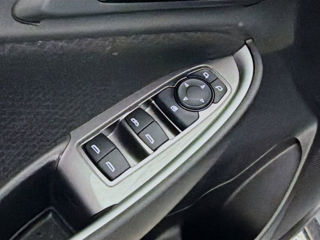 Used 2024 Chevrolet Malibu LT image 21