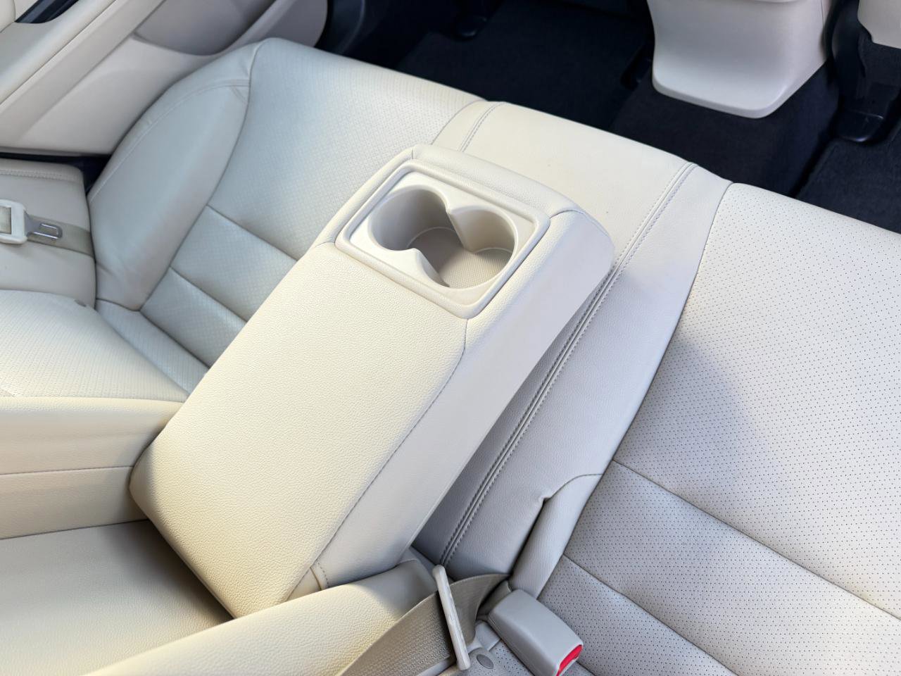 Used 2013 Honda Accord EX-L image 40