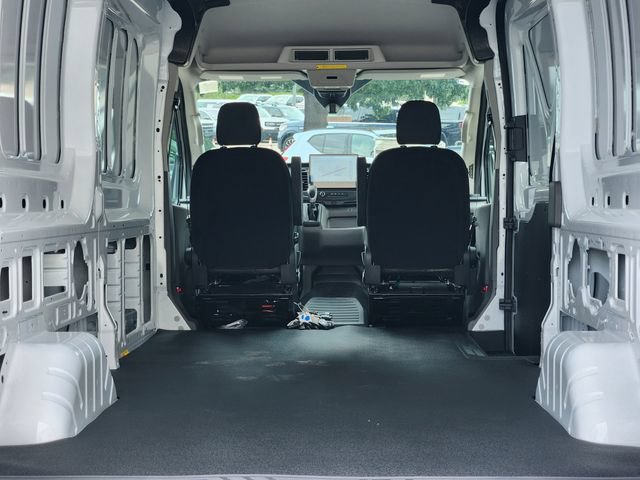 New 2026 Ford Transit 250 148 Medium Roof Extended AWD image 17