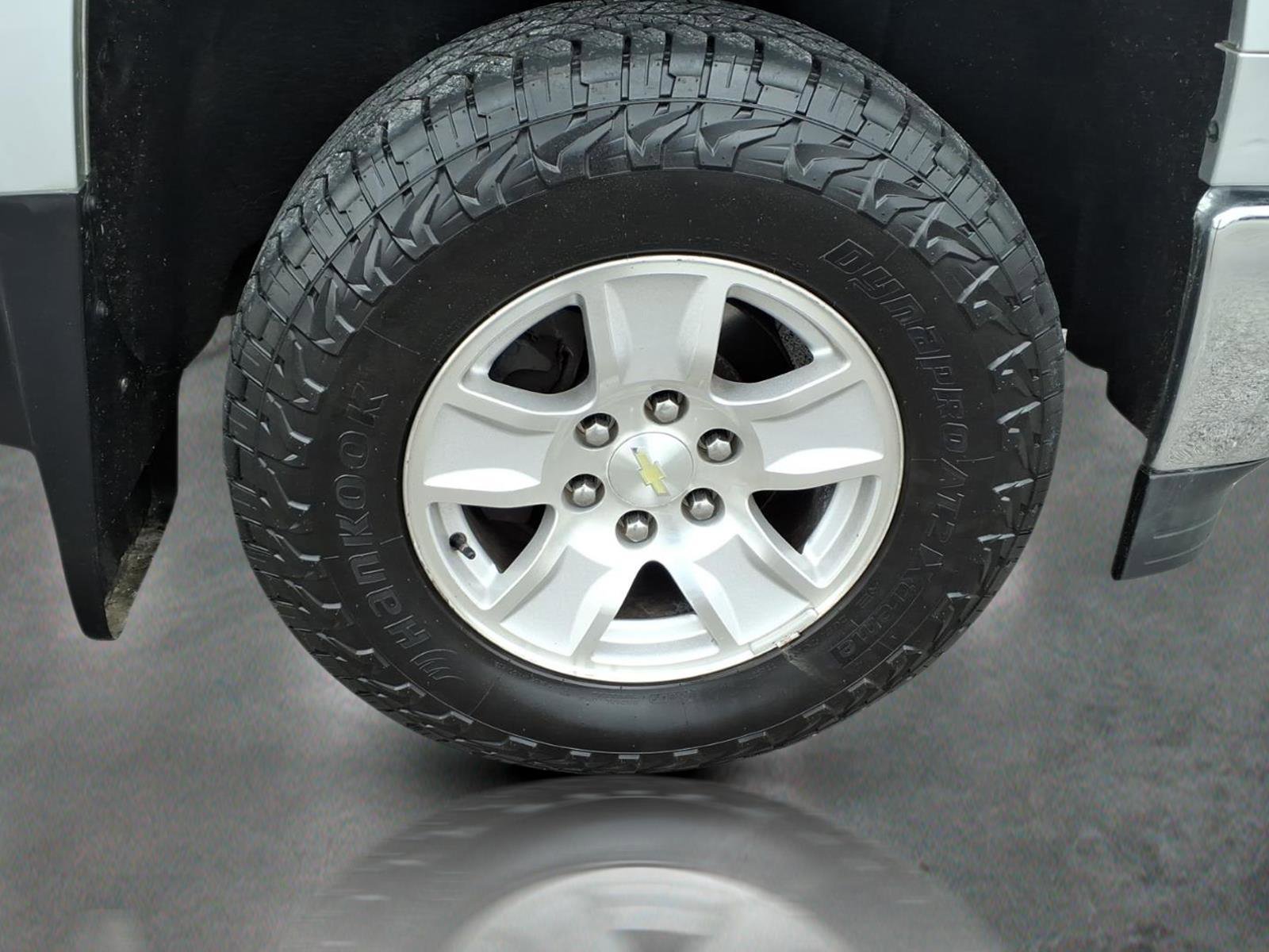 Used 2015 Chevrolet Silverado 1500 LT image 10