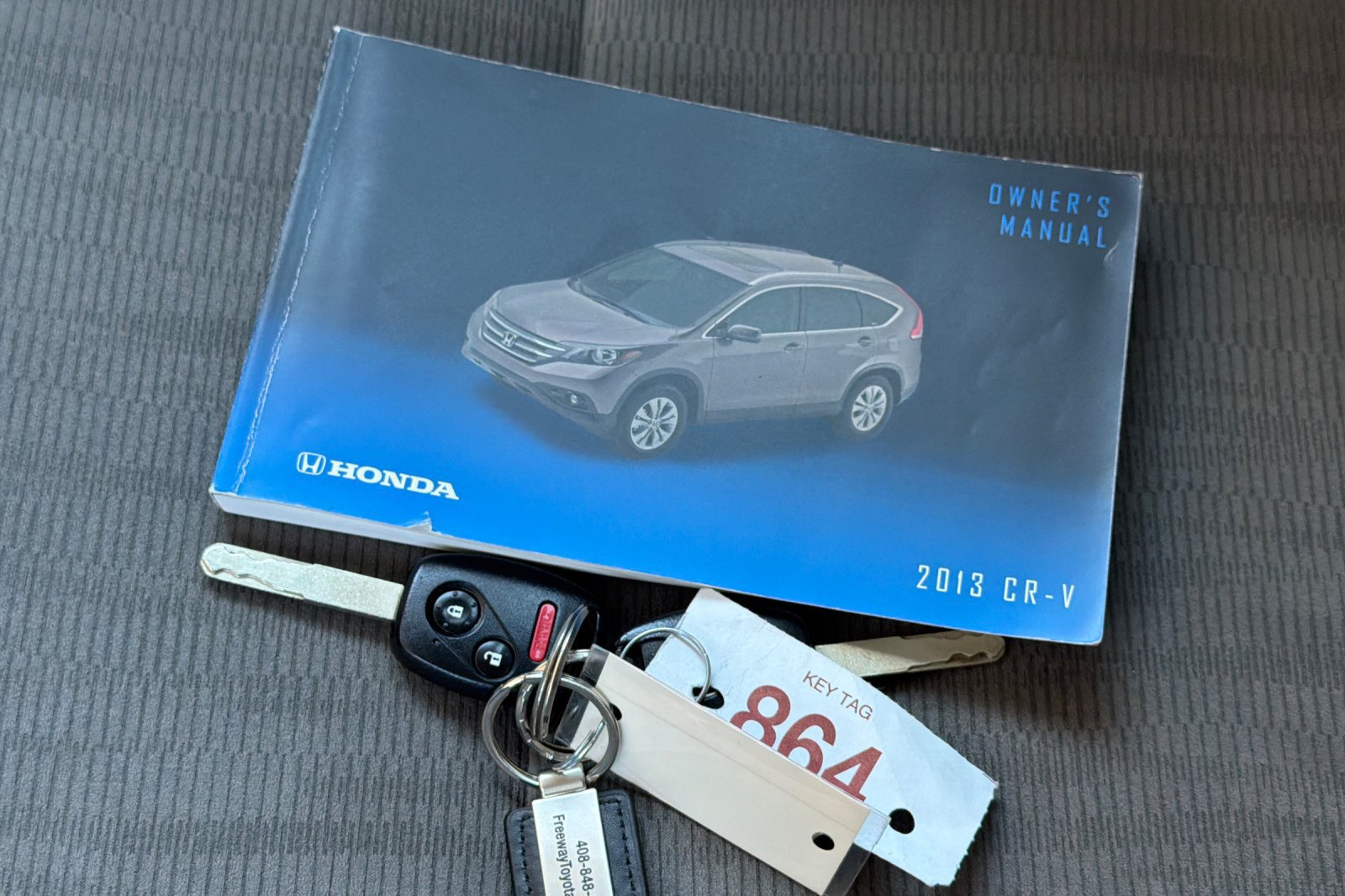 Used 2013 Honda CR-V LX image 11